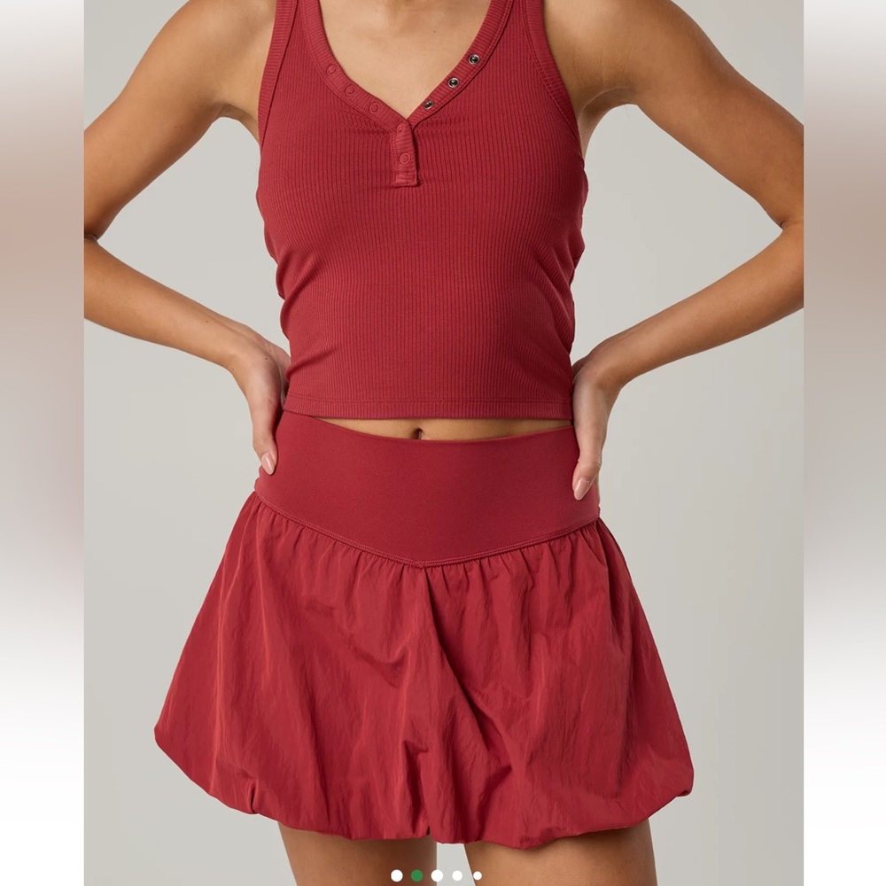 Offline by Aerie Real Me Bubble Skort Summer Burgundy Size Small